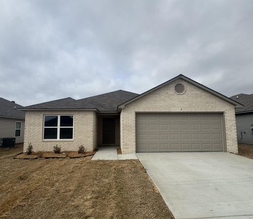 3 Candlelight Dr, Conway, AR, 72032-4097 | Card Image