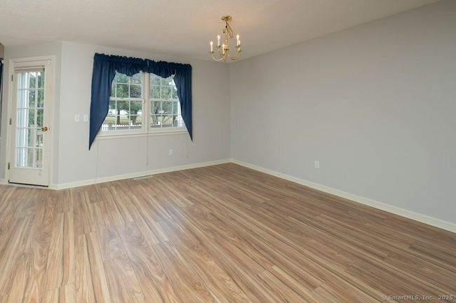 44 - 44 Dunham St, Condo with 2 bedrooms, 3 bathrooms and null parking in Wethersfield CT | Image 18