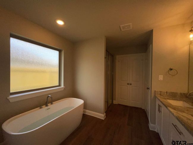 10008 Dayspring Dr, House other with 3 bedrooms, 2 bathrooms and null parking in Flint TX | Image 17