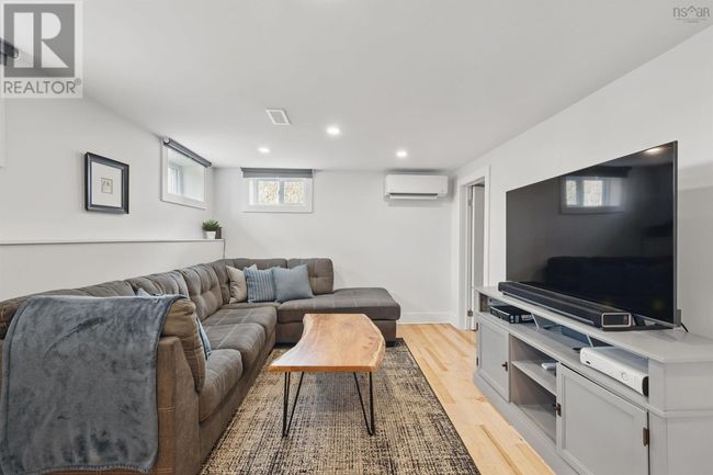 28 Ellen Drive, House other with 2 bedrooms, 2 bathrooms and null parking in Dartmouth NS | Image 18