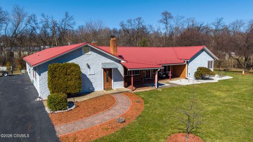 4 Willow Ln, Bloomsburg, PA, 17815-3375 | Card Image