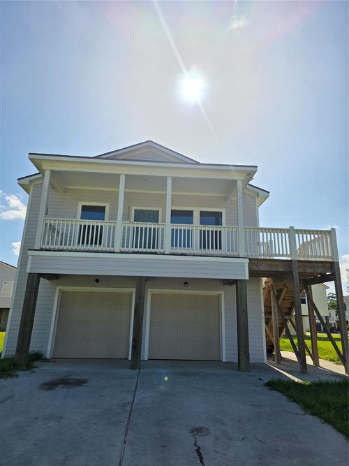 6119 Lacey Oak Dr, Hitchcock, TX, 77563-1167 | Card Image