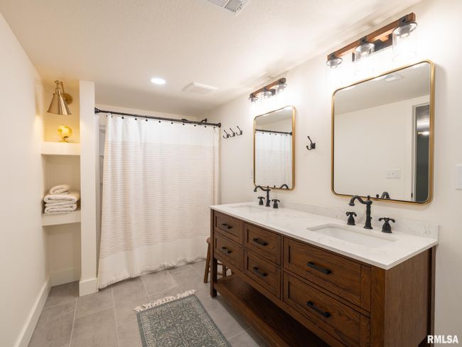 1411 W Wonderview Dr, House other with 4 bedrooms, 3 bathrooms and null parking in Dunlap IL | Image 41