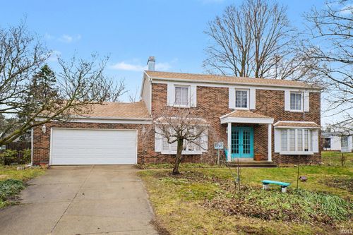18289 Coventry Ct, South Bend, IN, 46637-4318 | Card Image
