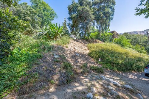 487 Woodland Dr, Sierra Madre, CA, 91024-1441 | Card Image