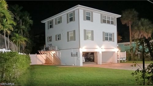 254 Palermo Cir, FORT MYERS BEACH, FL, 33931-2723 | Card Image