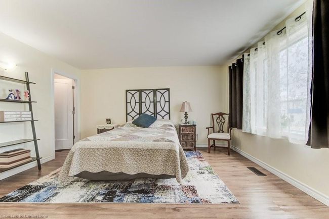 27 Station St, House other with 3 bedrooms, 2 bathrooms and 2 parking in Tavistock ON | Image 9