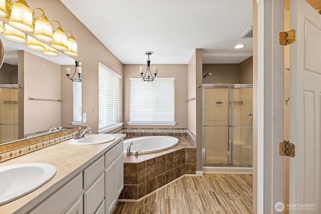 5 Piece Primary Bath | Image 25