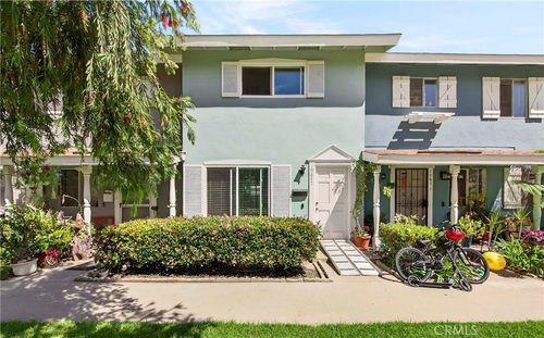 19847 Kingswood Ln, Huntington Beach, CA, 92646-4254 | Card Image