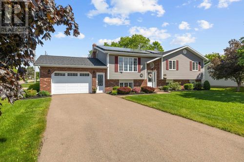 102 Crozier Drive, Summerside, PE, C1N5S1 | Card Image
