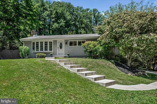 207 Walter Dr, MEDIA, PA, 19063-5033 | Card Image
