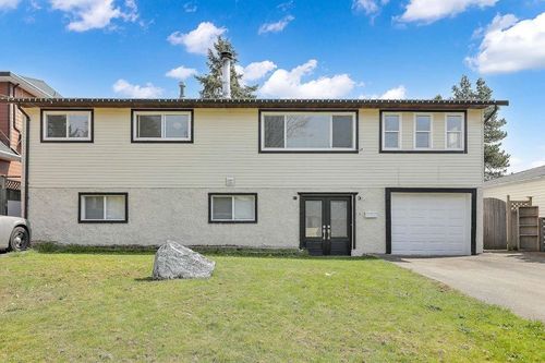 7436 118a St, Delta, BC, V4C6J9 | Card Image