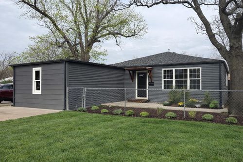 428 N Meridian Ave, Wichita, KS, 67203 | Card Image
