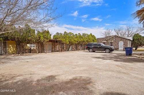 8445 Roseway Dr, El Paso, TX, 79907-5244 | Card Image