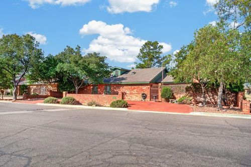1423 Ainslee St, Midland, TX, 79701-3920 | Card Image