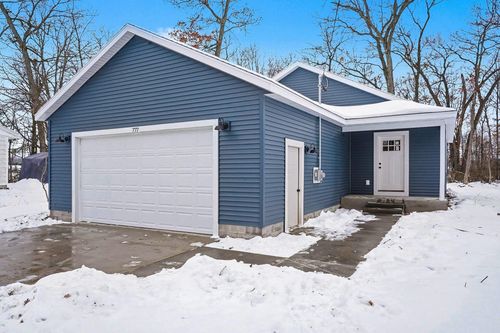 1146 Oaklea Ave, Muskegon, MI, 49442-4329 | Card Image