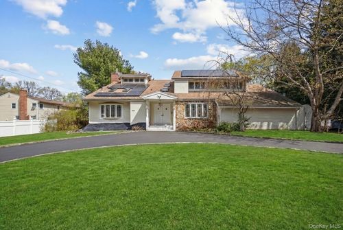 479 Half Hollow Rd, Dix Hills, NY, 11746-5860 | Card Image