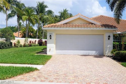 4194 Saint George Ln, NAPLES, FL, 34119-7504 | Card Image