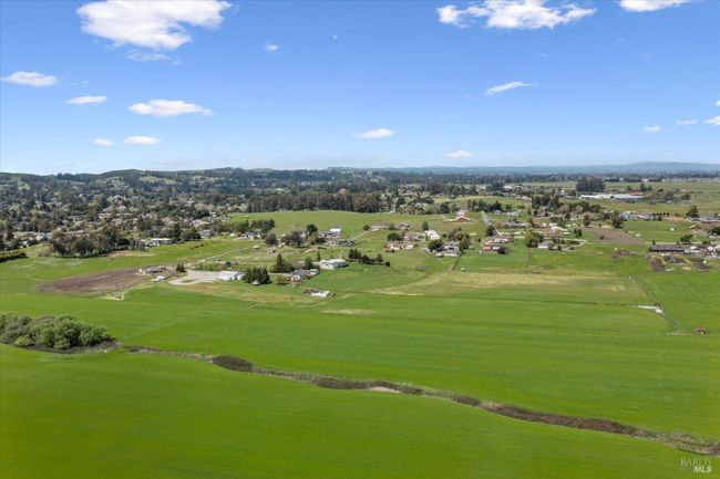 166 Davis Ln, House other with 3 bedrooms, 2 bathrooms and 15 parking in Penngrove CA | Image 44