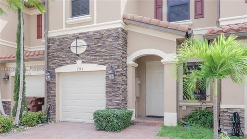 3364 W 90th St, HIALEAH, FL, 33018-2005 | Card Image