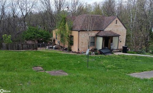 617 N 5th St, Ottumwa, IA, 52501-2443 | Card Image