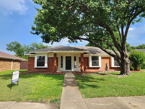 2310 Kimberly Dr, Garland, TX, 75040-8817 | Card Image