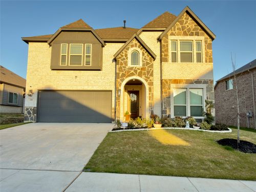 216 Comanche Trl, Alvarado, TX, 76009-2633 | Card Image