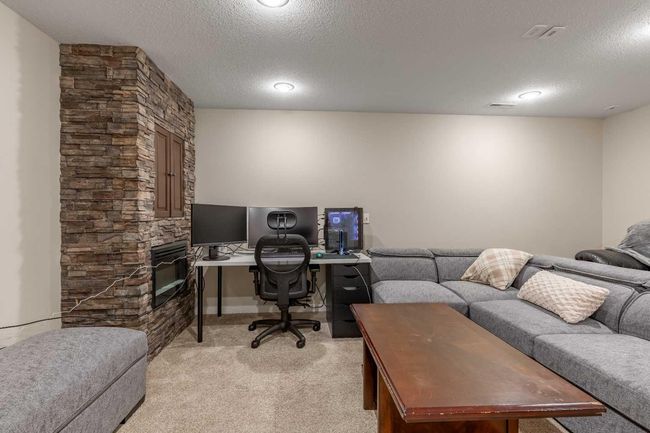 8 - 205 Silkstone Rd W, Townhouse with 3 bedrooms, 2 bathrooms and 2 parking in Lethbridge AB | Image 29