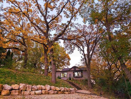 10168 N Edgewood Shores Rd, Edgerton, WI, 53534-8936 | Card Image