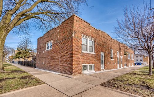 101 N 23rd Ave, Melrose Park, IL, 60160-3655 | Card Image