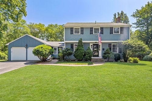 20 Brewster Rd, Hingham, MA, 02043-3664 | Card Image