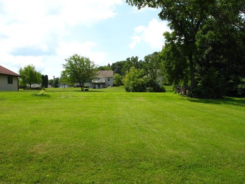 1604 Larchmont Rd, DAVIS, IL, 61019-9631 | Card Image
