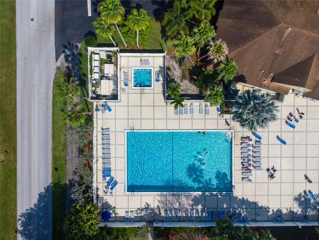 Pool and spa | Image 23