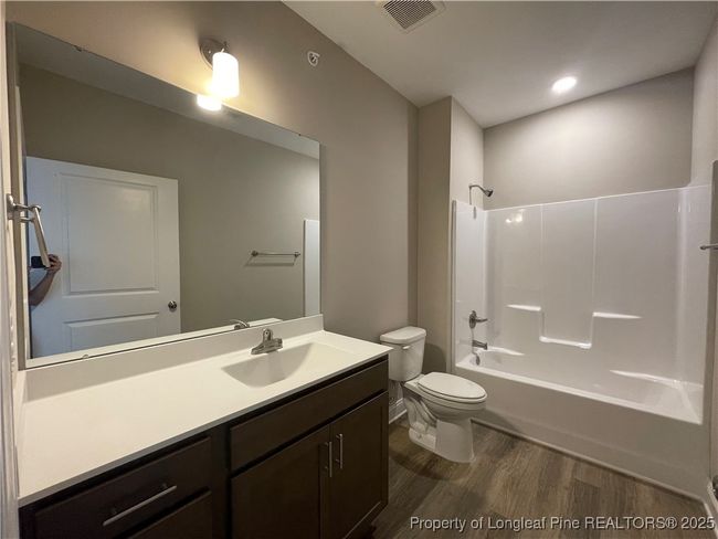 APT-301 - 240 Gallery Dr, Condo with 3 bedrooms, 2 bathrooms and null parking in Spring Lake NC | Image 7