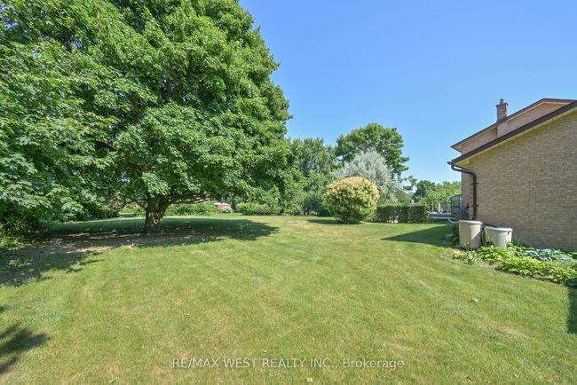 3 Henry Gate, House other with 4 bedrooms, 3 bathrooms and 9 parking in Nobleton ON | Image 30