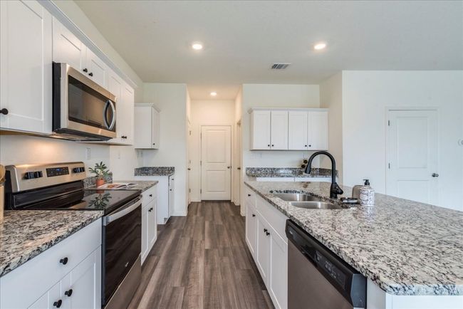 Kitchen | Image 14