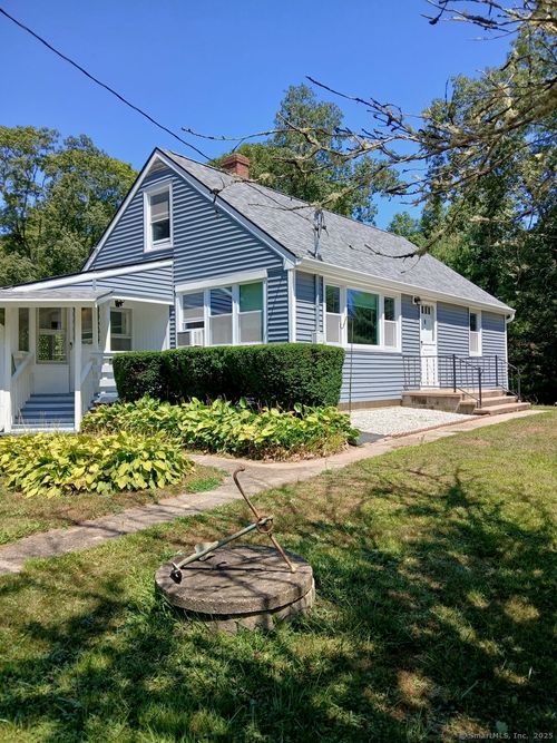 391 Greenhaven Rd, Pawcatuck, CT, 06379-2093 | Card Image