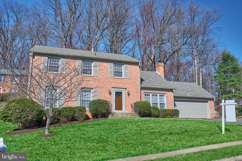 5806 Bent Twig Rd, Mclean, VA, 22101-1806 | Card Image
