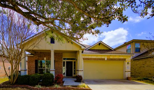 117 Krieg Dr, Boerne, TX, 78006-3266 | Card Image