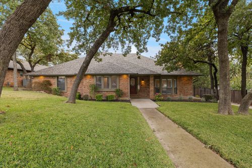 2618 Keystone Drive, Arlington, TX, 76006 | Card Image