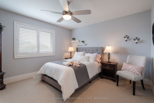 1044 Swiss Hts, House other with 4 bedrooms, 5 bathrooms and 4 parking in Oshawa ON | Image 23
