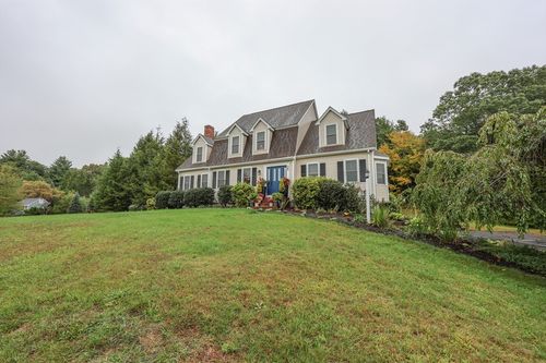 25 Autumn Rd, Wrentham, MA, 02093-1850 | Card Image