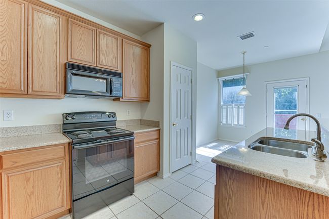 9932 Spire Ln, Townhouse with 3 bedrooms, 3 bathrooms and null parking in Plano TX | Image 11