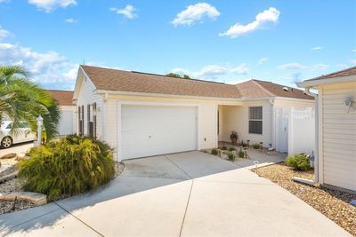 2476 Kenmore Lane, House other with 2 bedrooms, 2 bathrooms and null parking in The Villages FL | Image 1