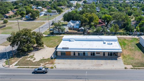 817 Butternut St, Abilene, TX, 79602-2546 | Card Image