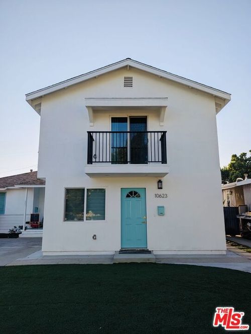 10623 Stanwin Ave, San Fernando, CA, 91345-2239 | Card Image