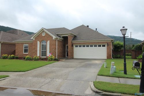 15067 Ashmont Blvd Se, Huntsville, AL, 35803-3625 | Card Image