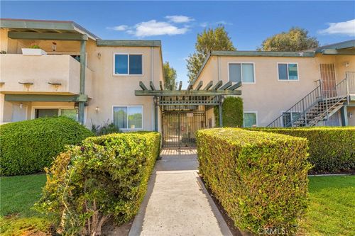 34-10636 Woodley Ave, Granada Hills, CA, 91344-6928 | Card Image