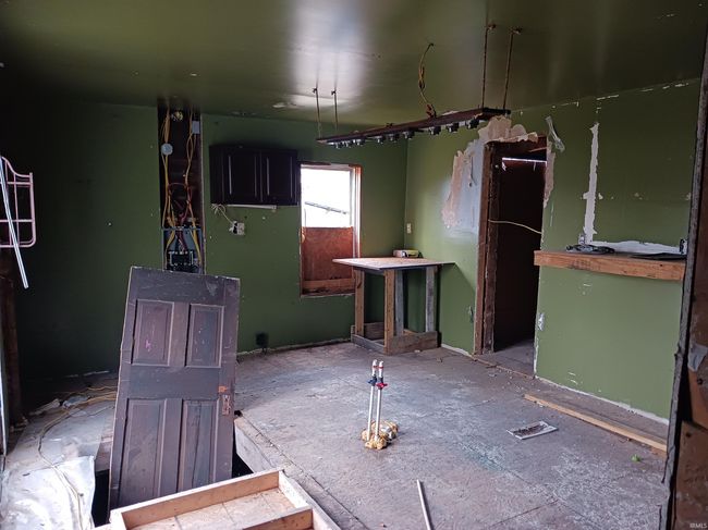 7775 E Church St, House other with 5 bedrooms, 1 bathrooms and null parking in Dugger IN | Image 13