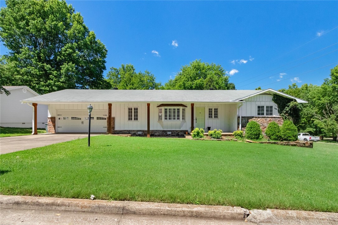 Yorkwood Dr, Fayetteville, AR 72703 #1